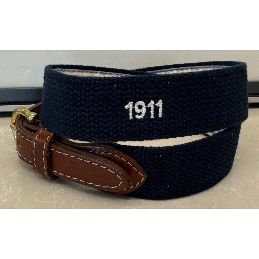 WESTMORELAND COUNTRY CLUB Leather Canvas Golf Belt - Size 26 - NAVY